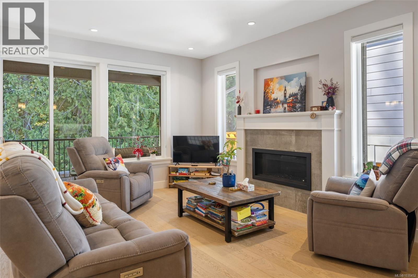  2137 Triangle Trail, Langford