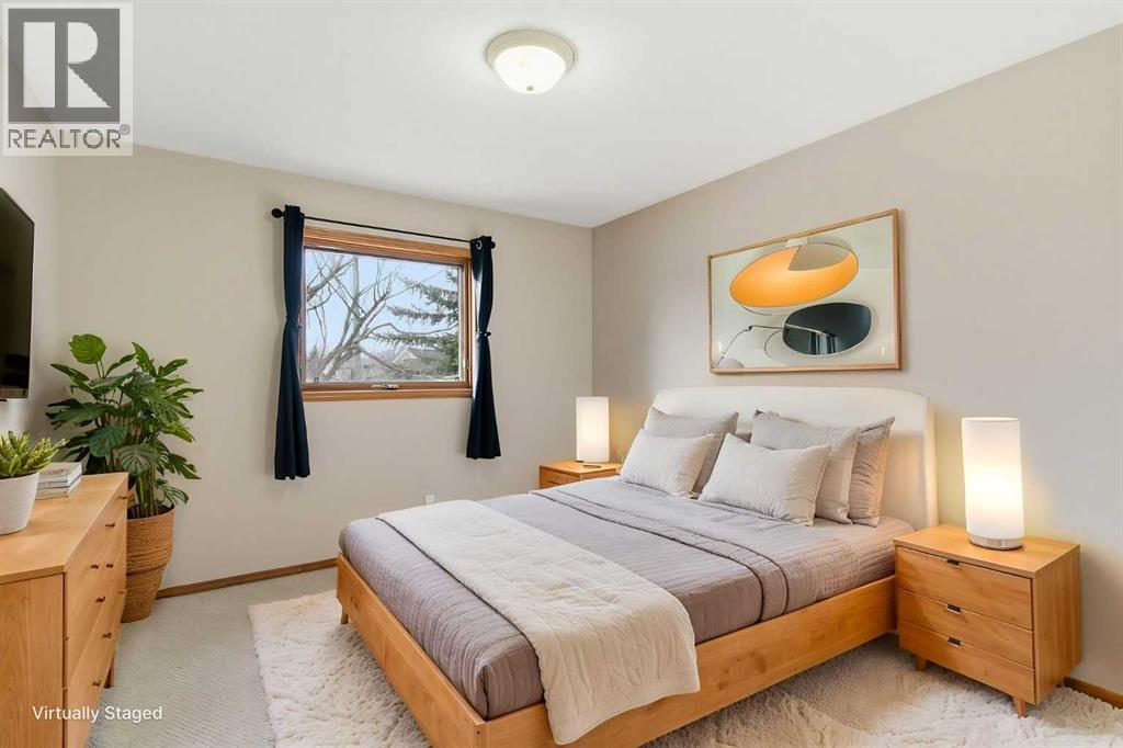 8 West Aarsby Road, Cochrane