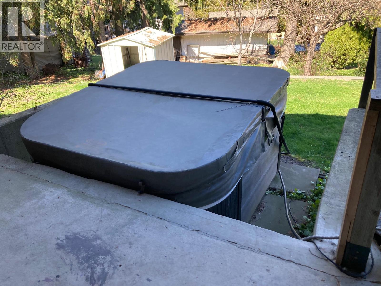 1221 DUNKIRK ROAD - 48