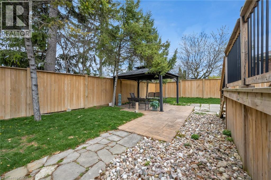 22 NORTH HEIGHTS Road Unit# LOWER, Toronto, Ontario, M9B2T1 — Photo 13