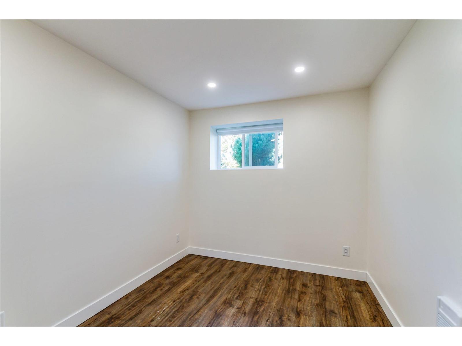 5 Bed, 2 Bath House for Sale in Hope – 648 WILLOW STREET, Hope - Image 25