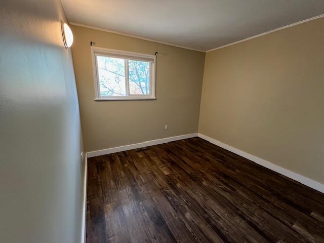 5 Bed, 2 Bath House for Sale in Hope – 648 WILLOW STREET, Hope - Image 2