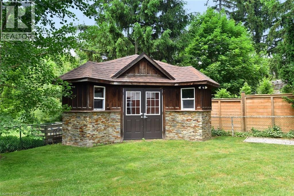 626 VANDERBURGH Drive - 44