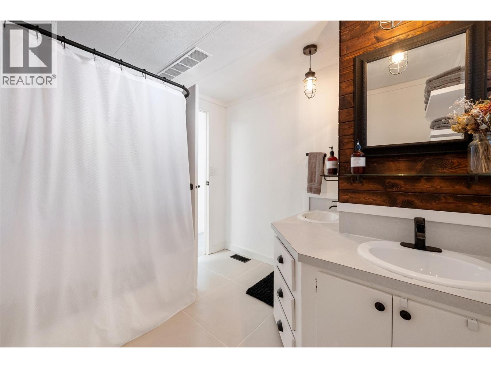 141 CYPRESS Avenue, Kaleden