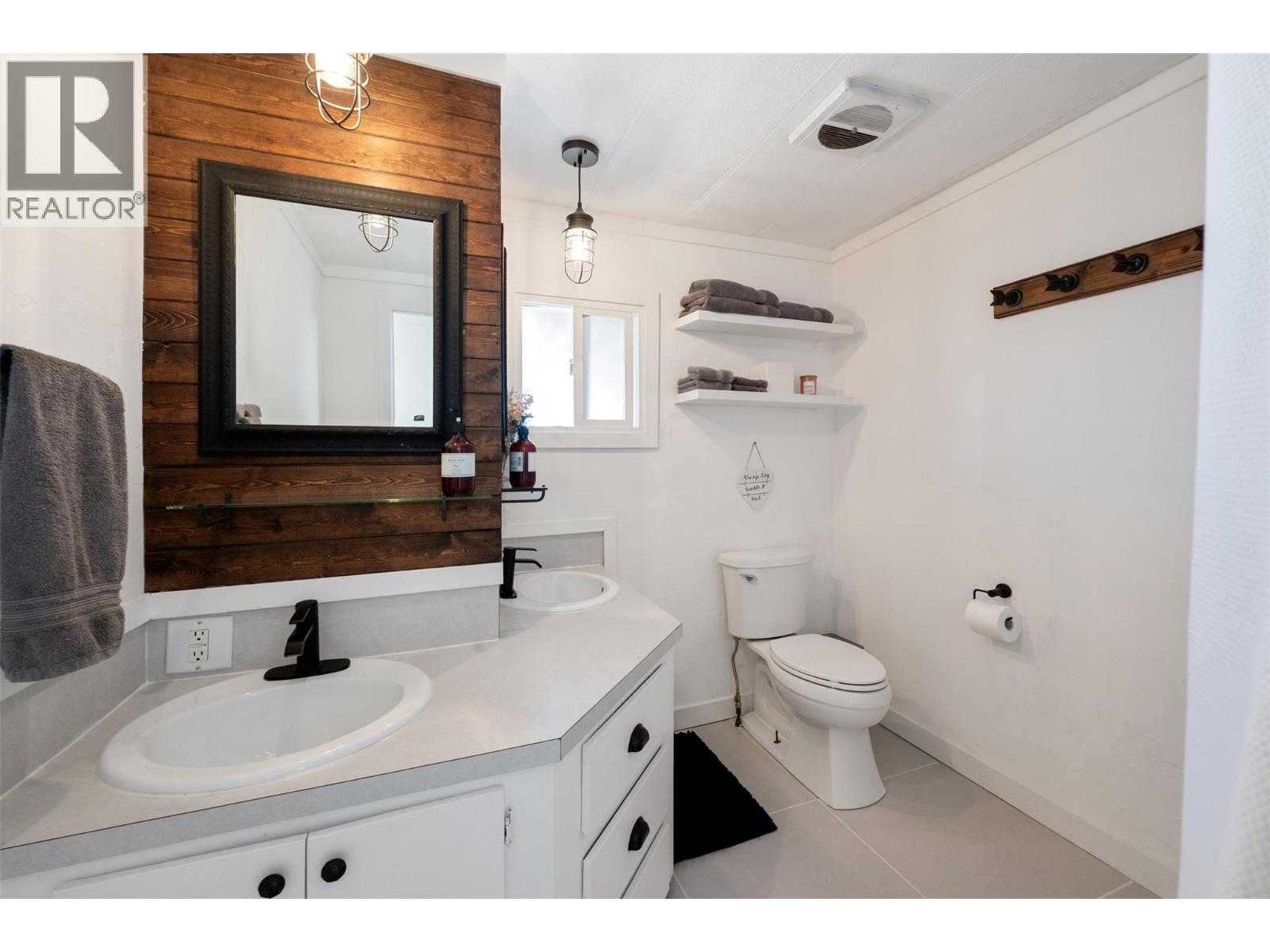 141 CYPRESS Avenue, Kaleden