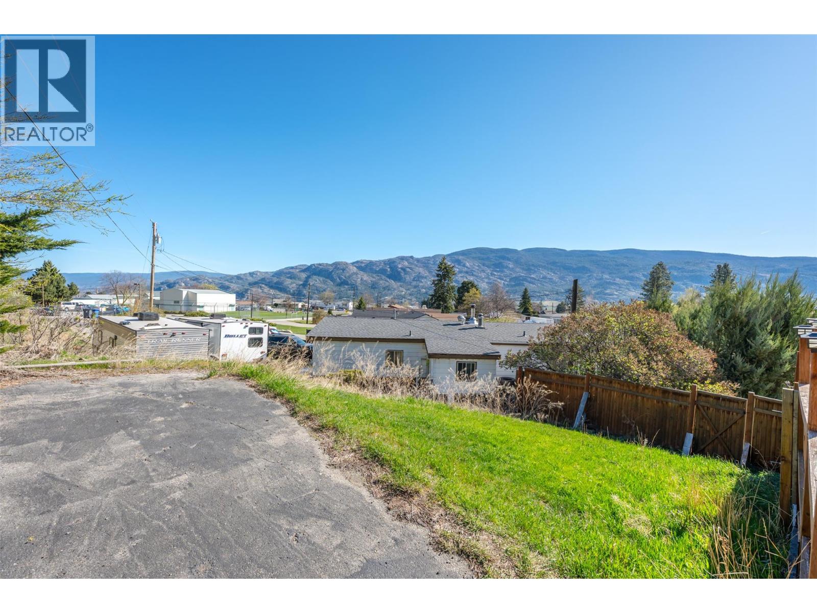 141 CYPRESS Avenue, Kaleden