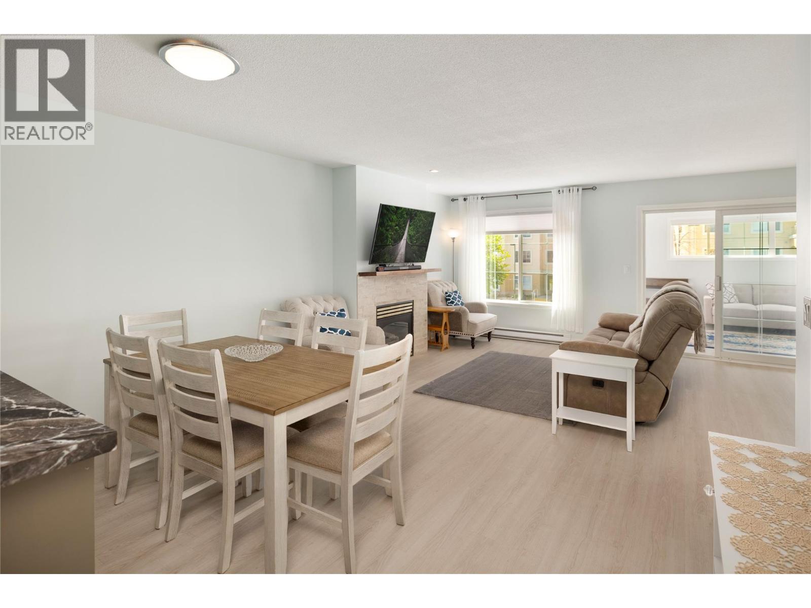 215 3870 Brown Road, West Kelowna