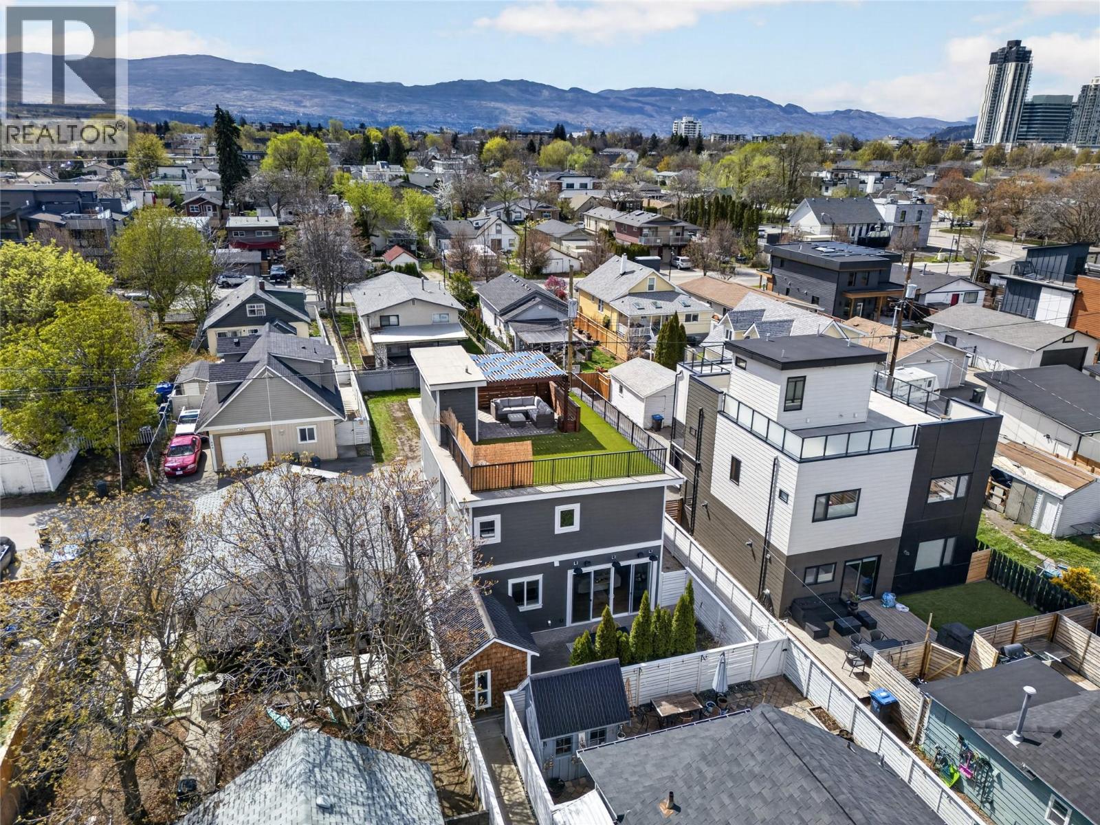  955 Coronation Avenue, Kelowna