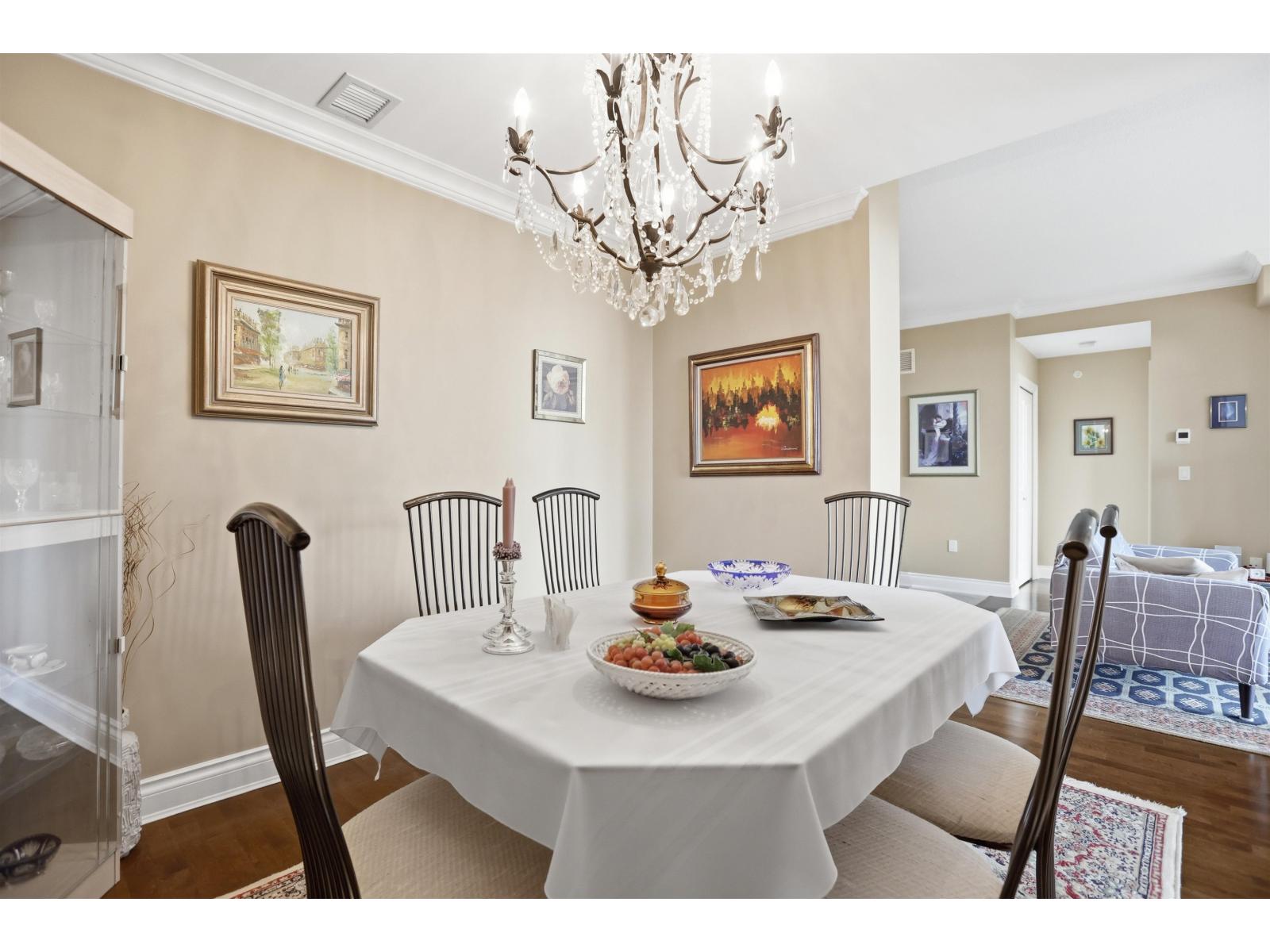 402 15445 VINE AVENUE, White Rock