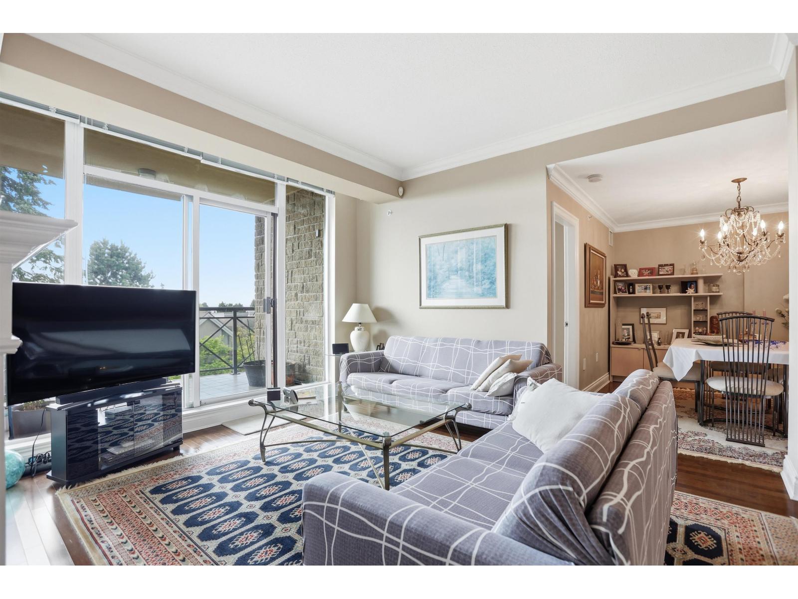 402 15445 VINE AVENUE, White Rock