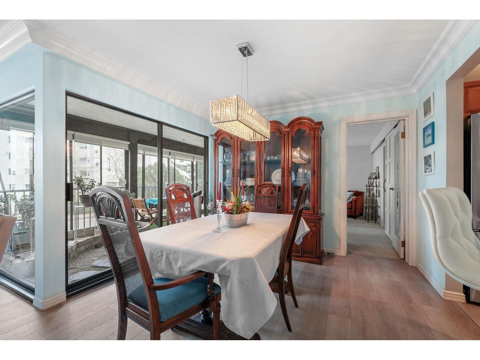 308 1437 FOSTER STREET, White Rock