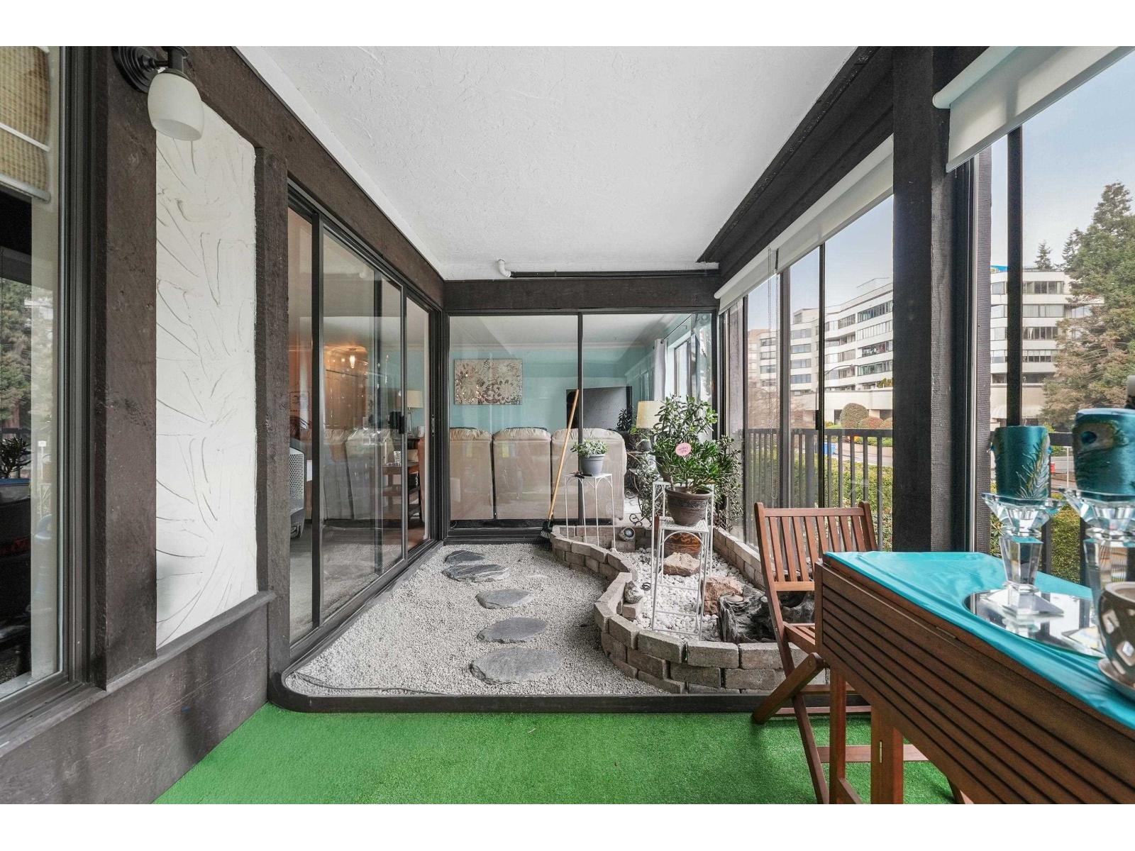 308 1437 FOSTER STREET, White Rock