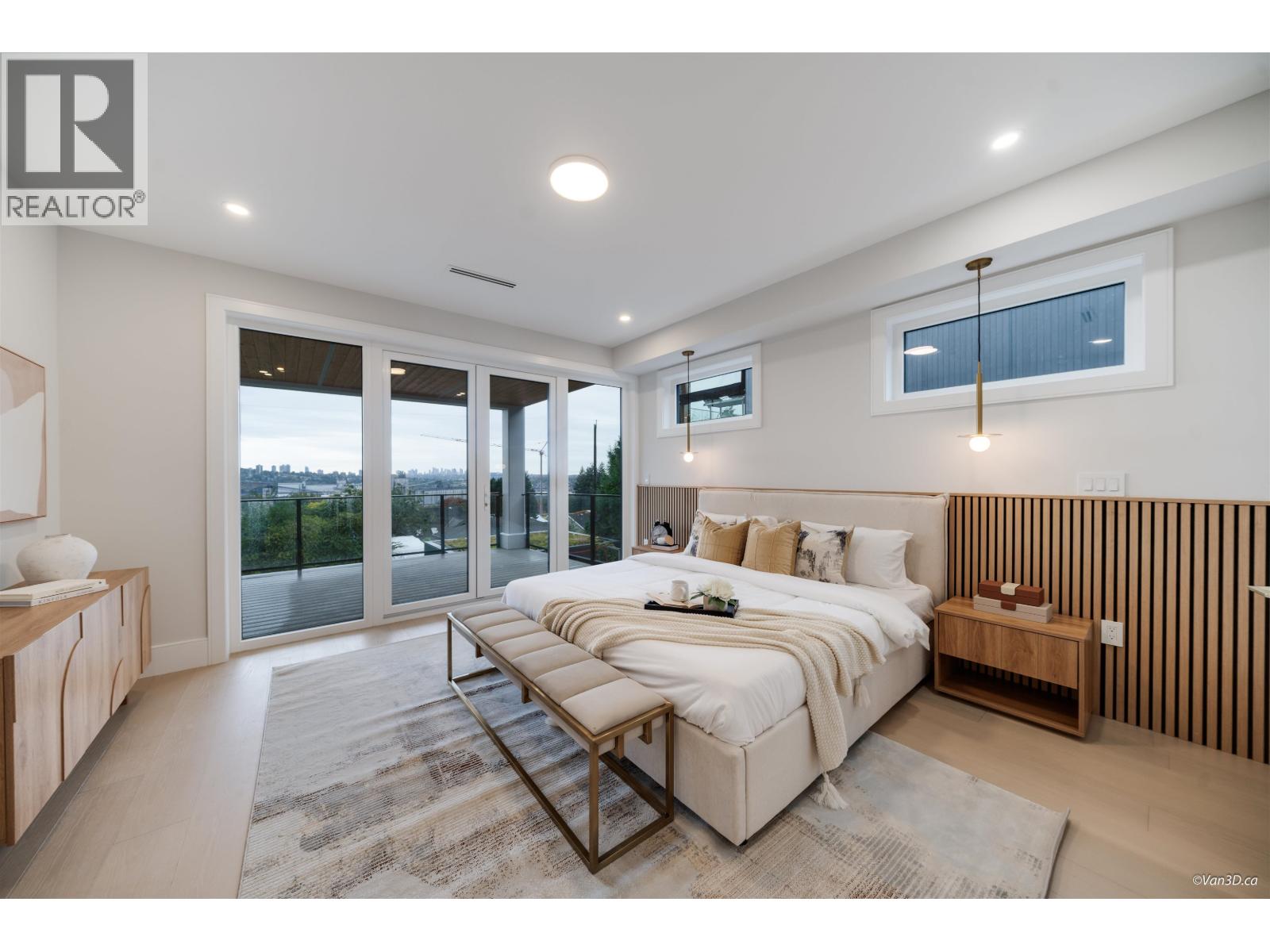 971 ADDERLEY STREET, North Vancouver