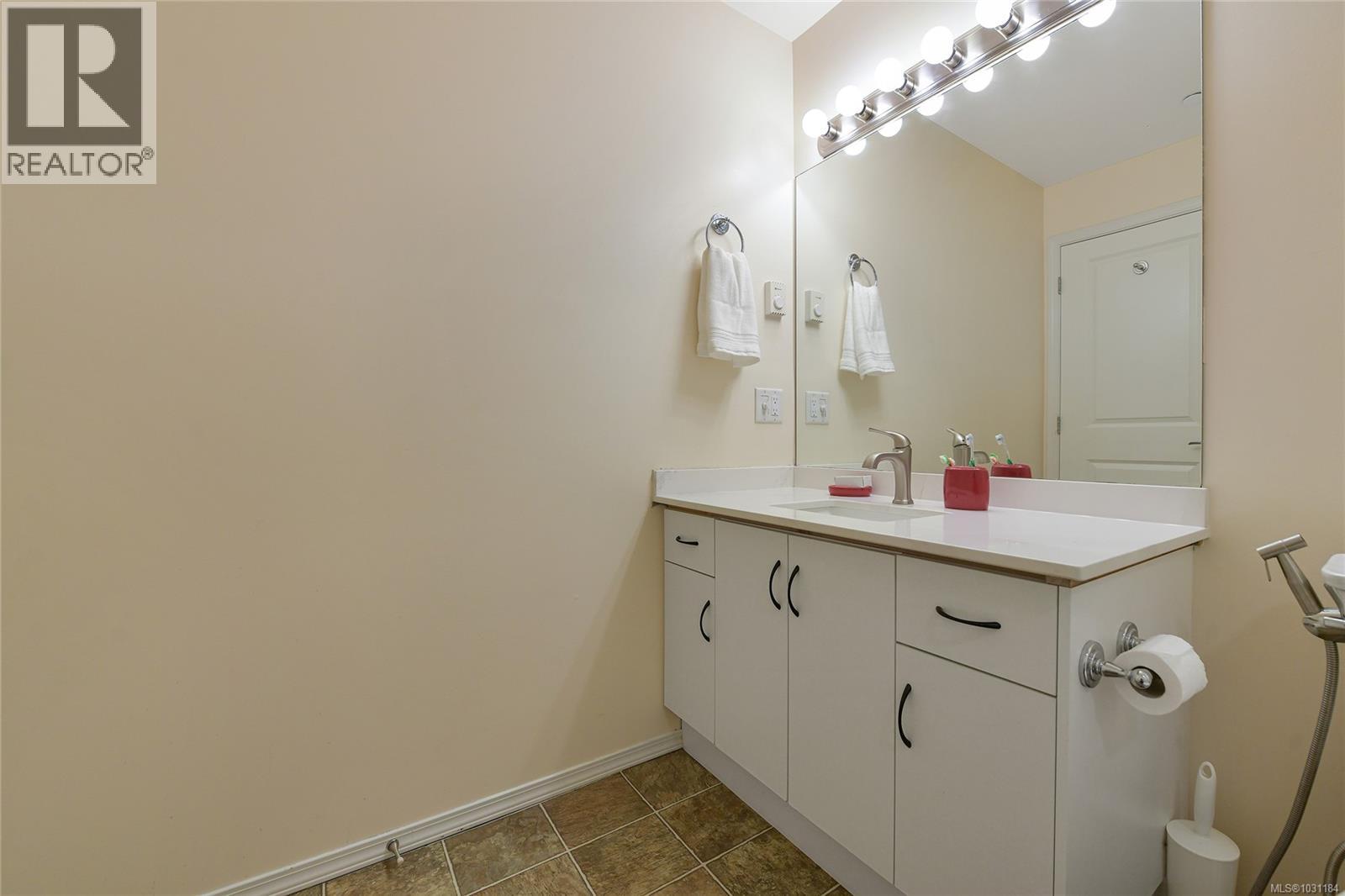  2520 Legacy Ridge, Langford