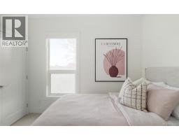 11 2536 Shelbourne St, Victoria, BC V8R4L5 Photo 18