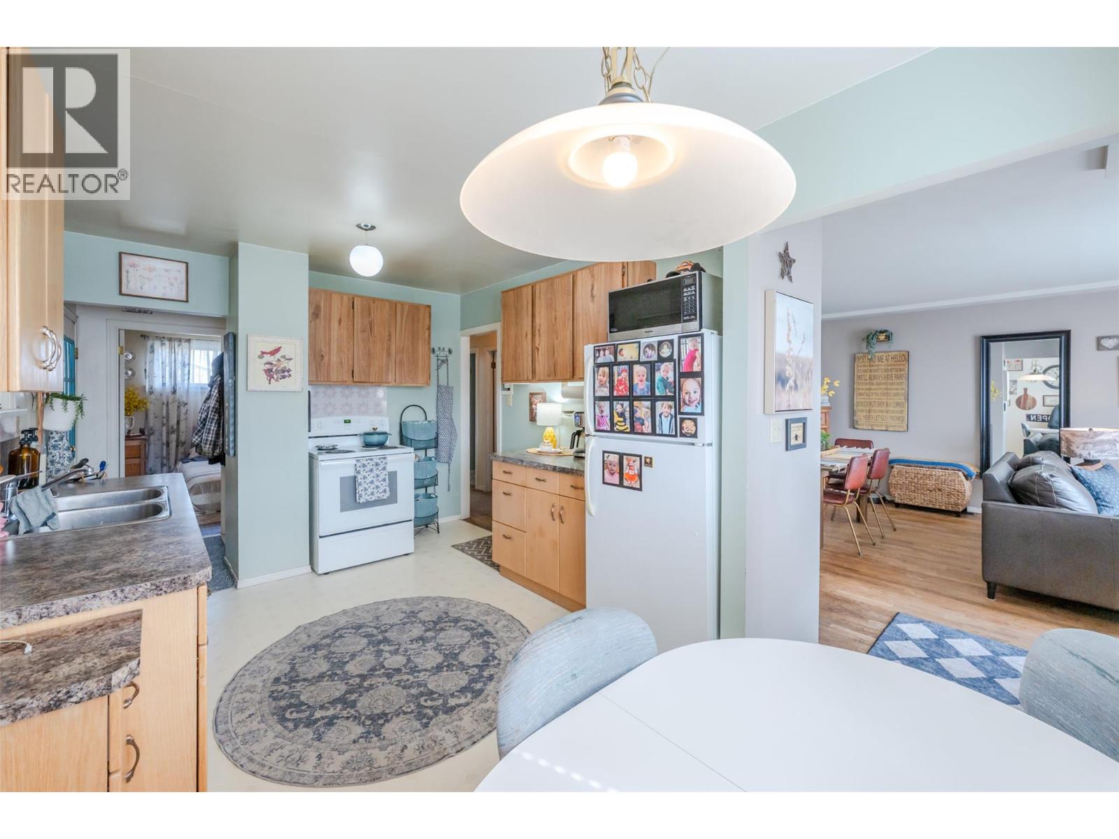 797 FORESTBROOK Drive, Penticton