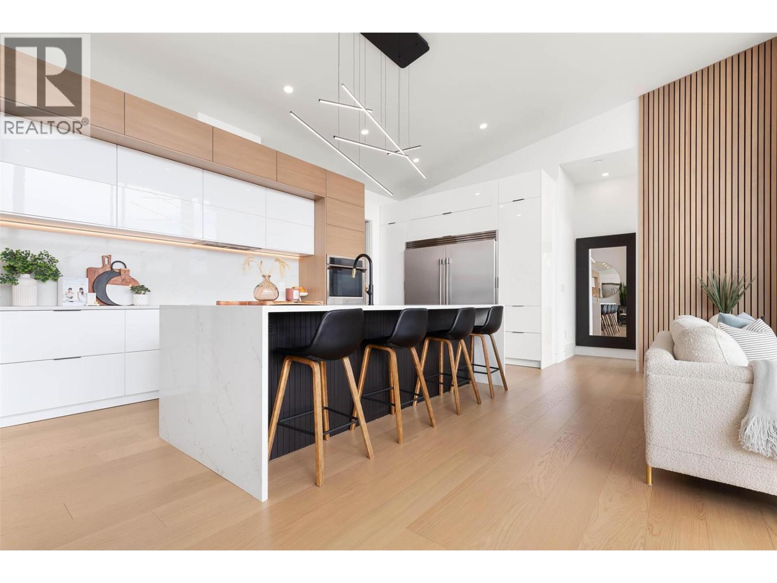  1505 Fairwood Lane, Kelowna