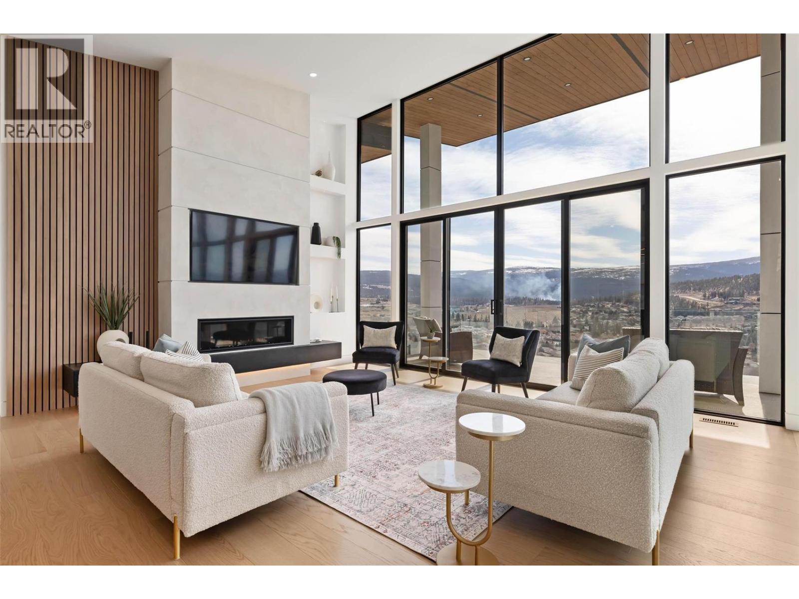  1505 Fairwood Lane, Kelowna