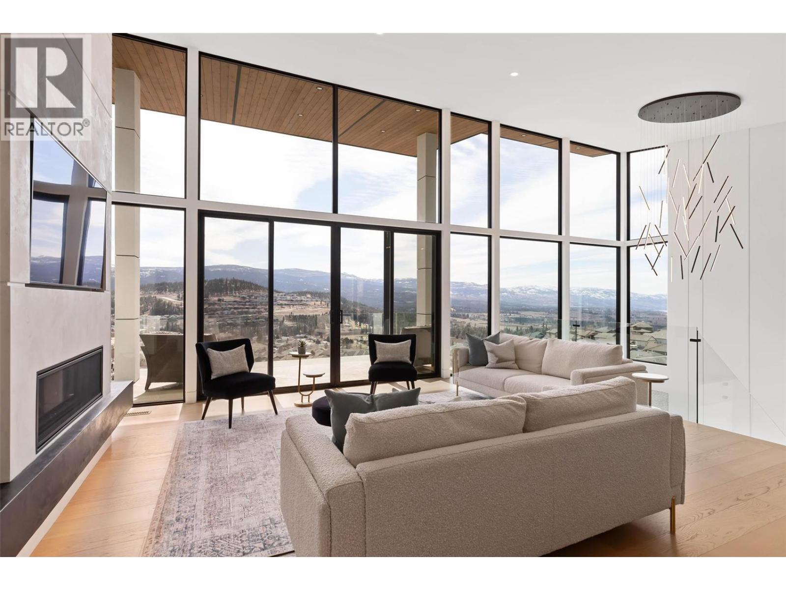  1505 Fairwood Lane, Kelowna