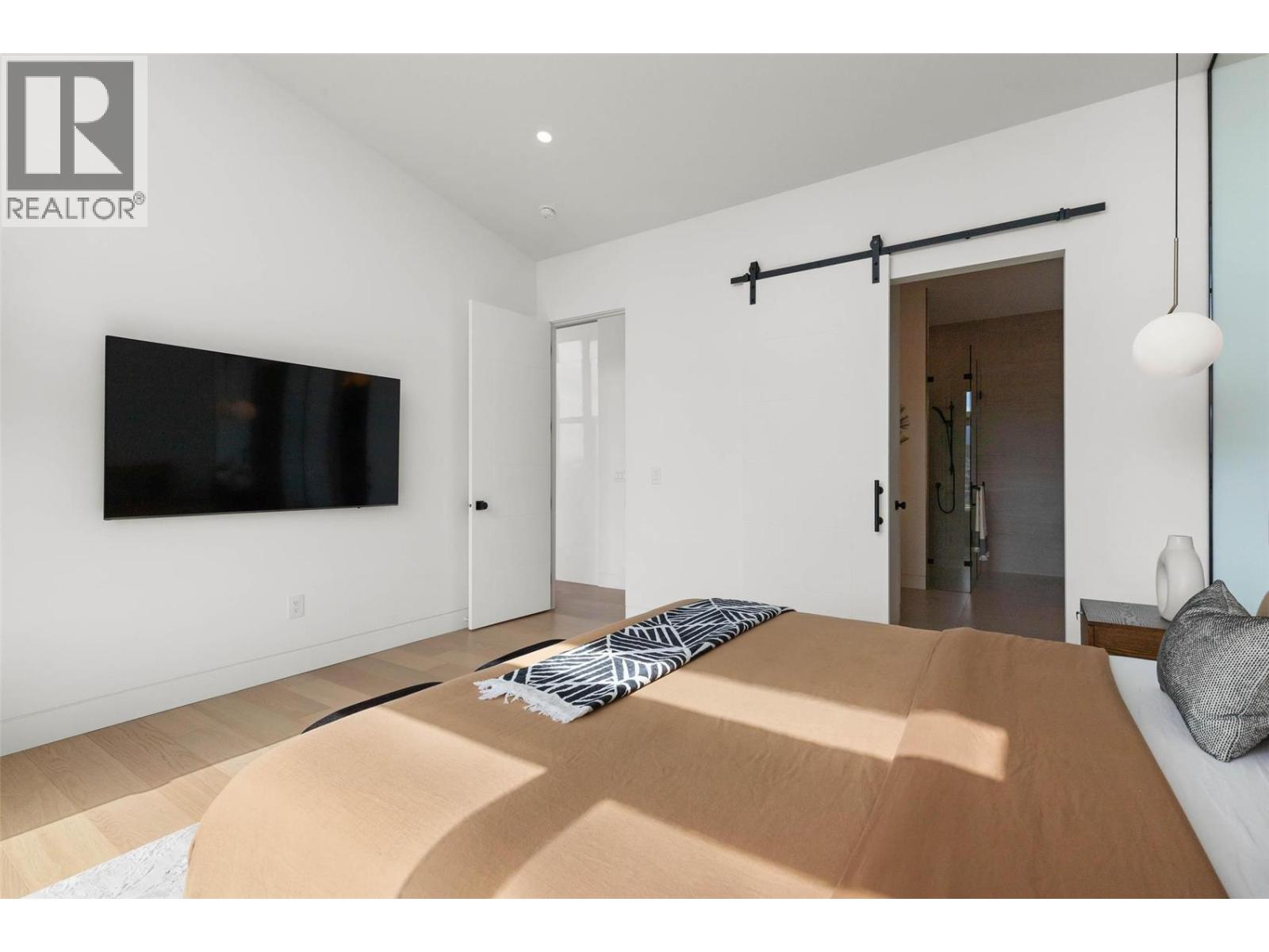  1505 Fairwood Lane, Kelowna