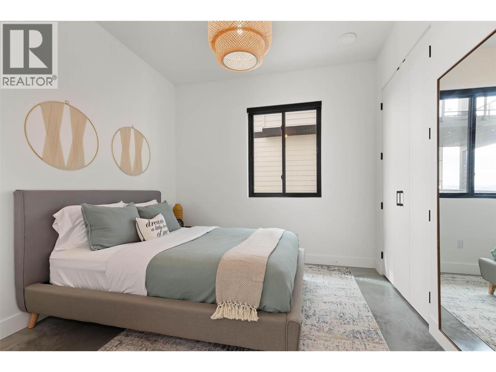  1505 Fairwood Lane, Kelowna