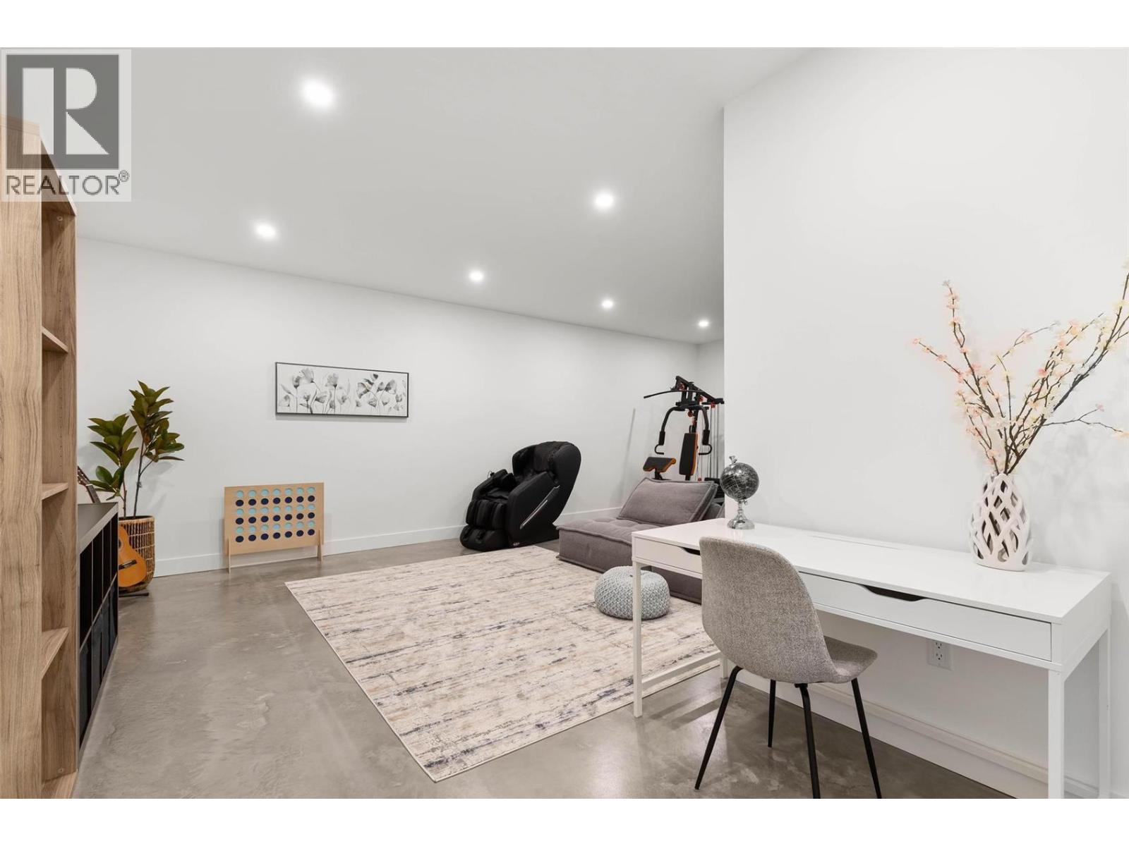  1505 Fairwood Lane, Kelowna