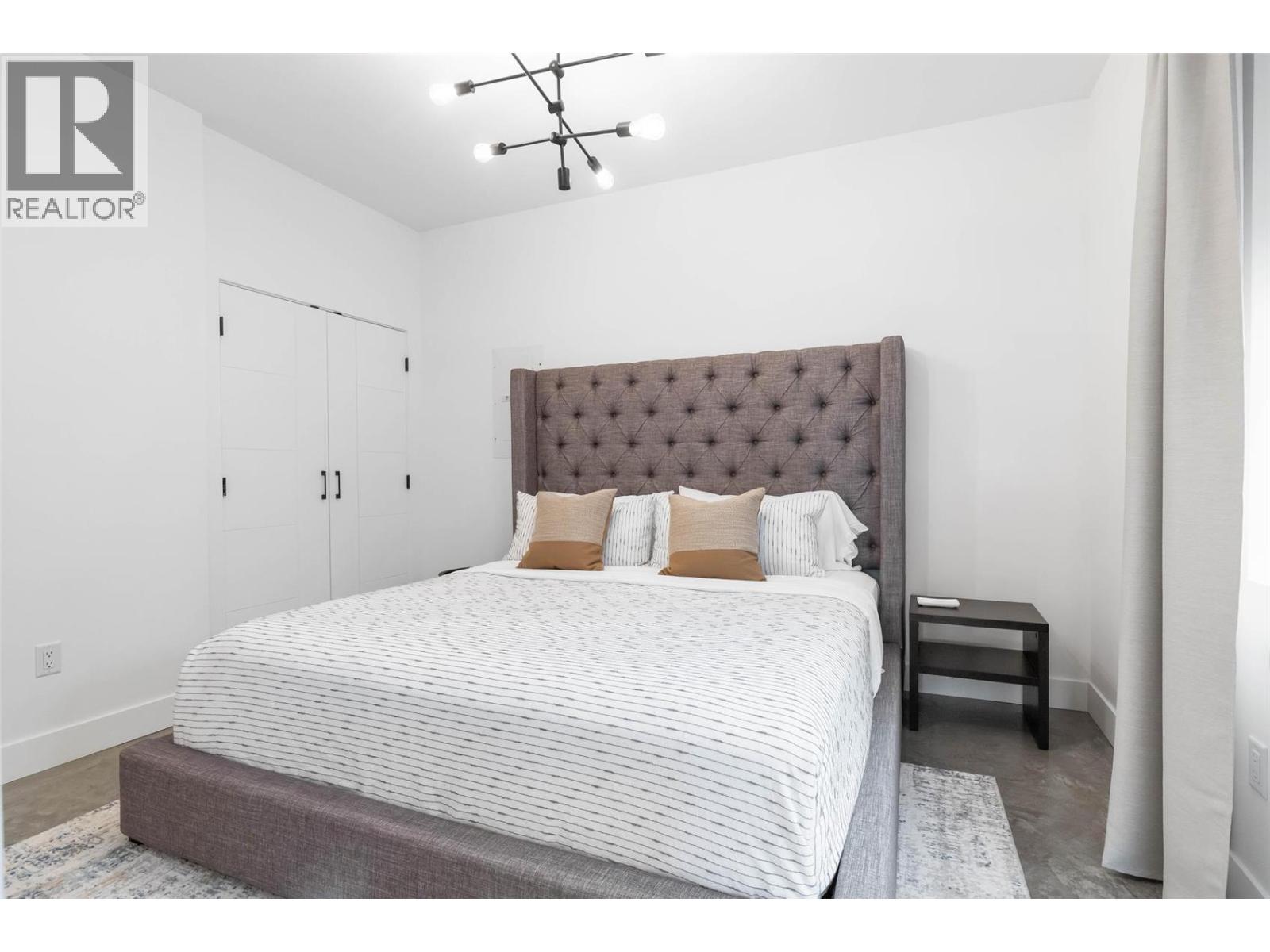  1505 Fairwood Lane, Kelowna