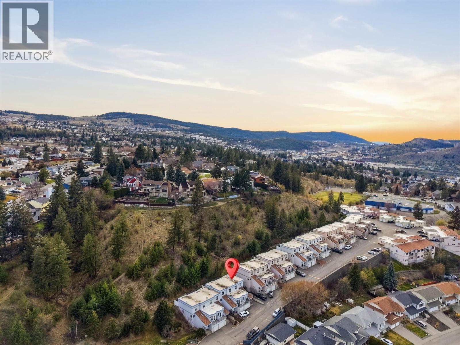 #4 245 WHISTLER DRIVE - 42