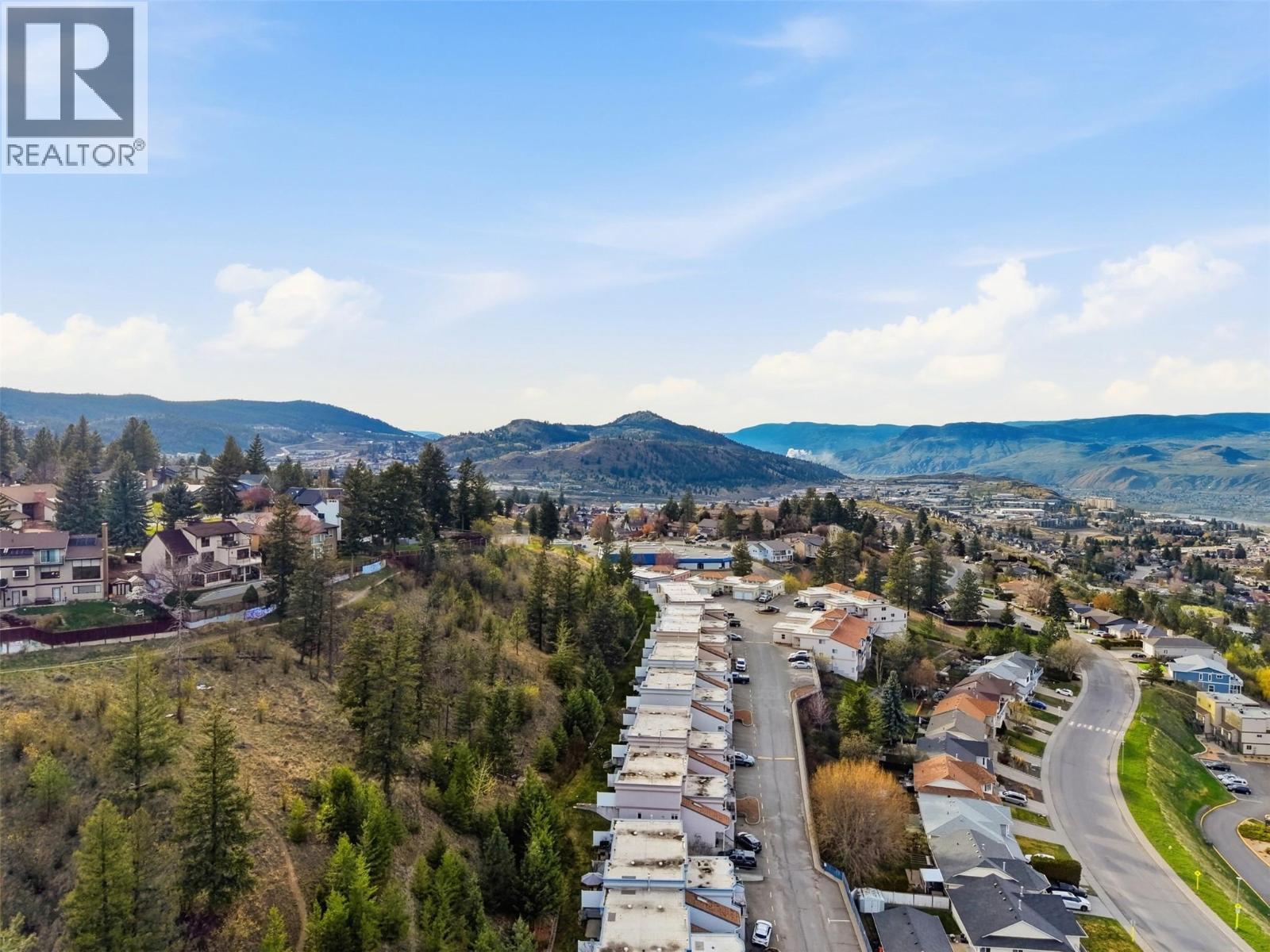 #4 245 WHISTLER DRIVE - 44