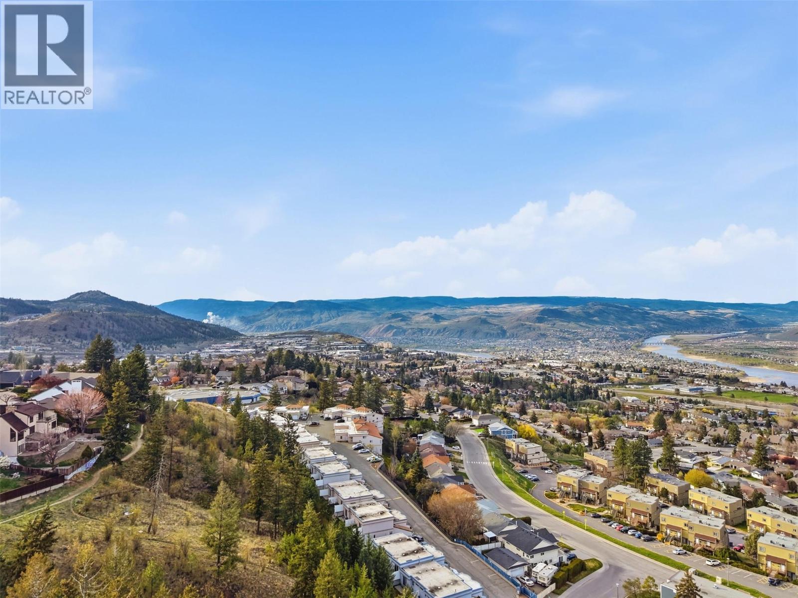 #4 245 WHISTLER DRIVE - 45