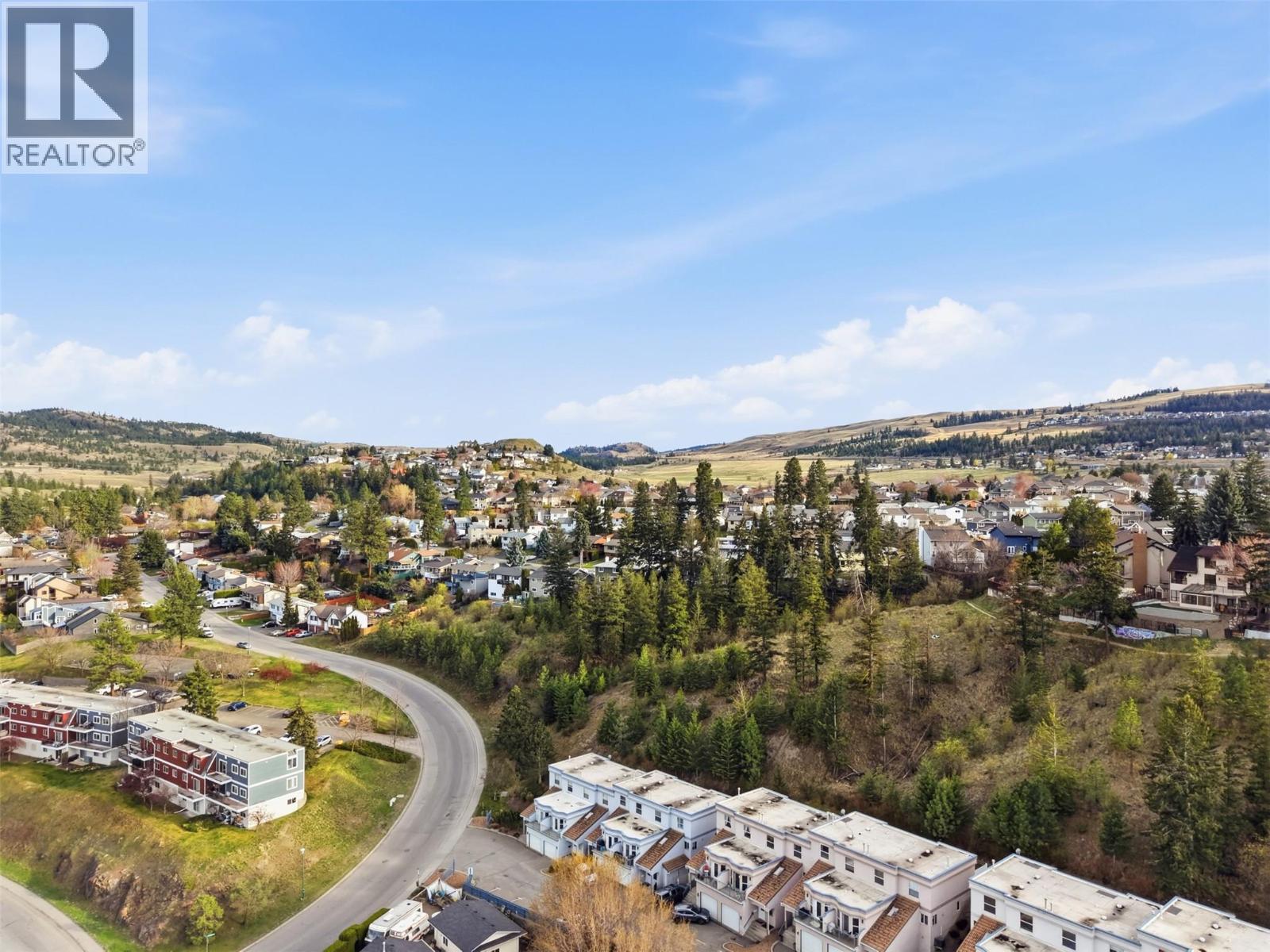 #4 245 WHISTLER DRIVE - 48