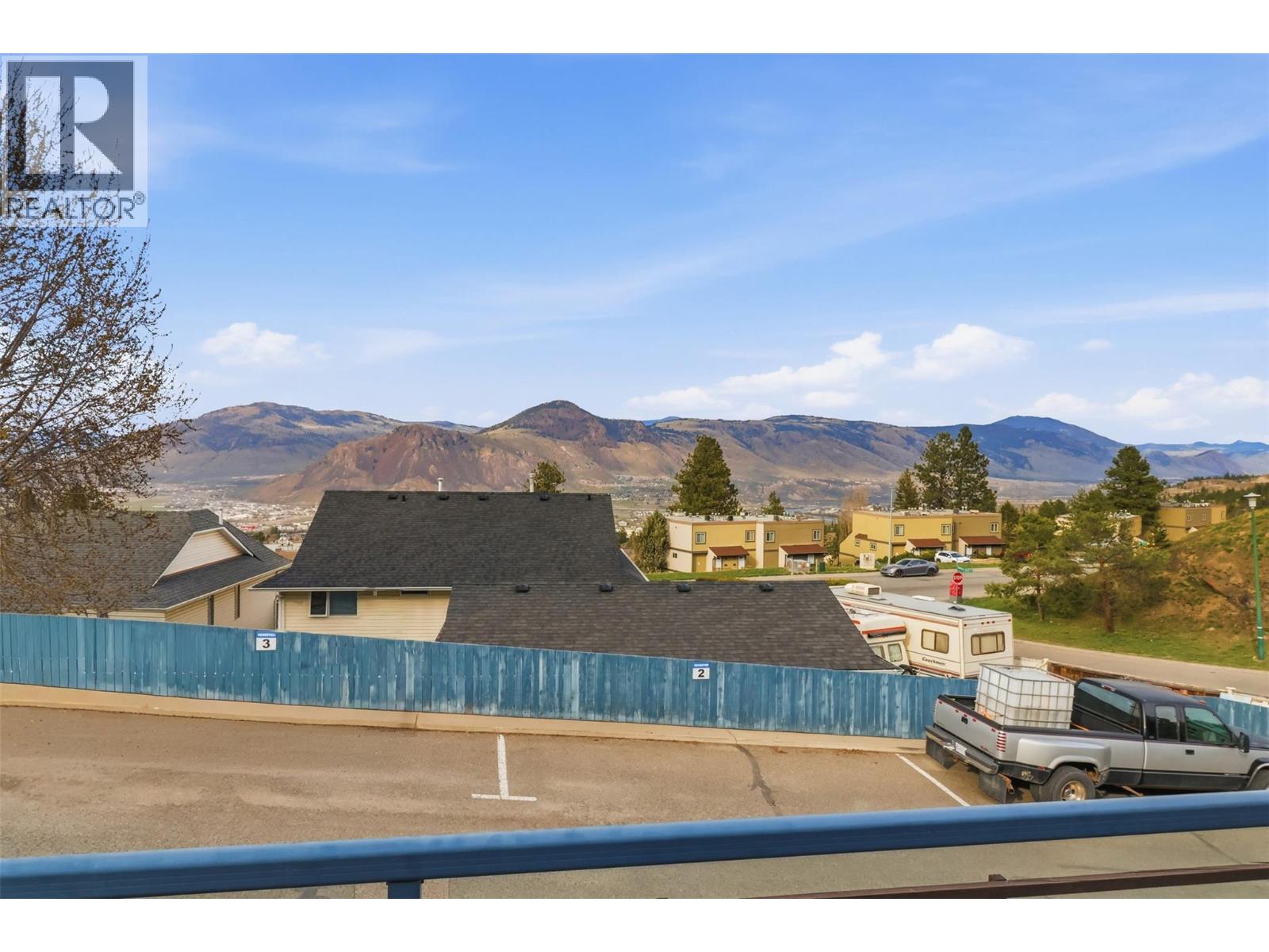 #4 245 WHISTLER DRIVE - 53