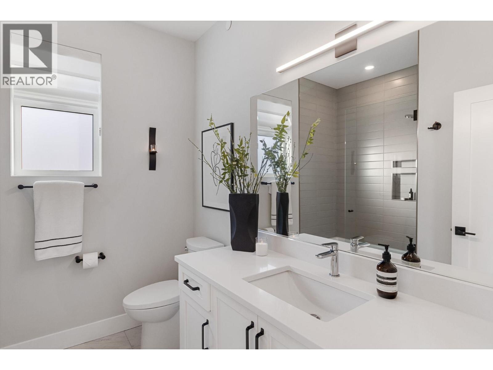 9776 Centrestone Crescent, Lake Country