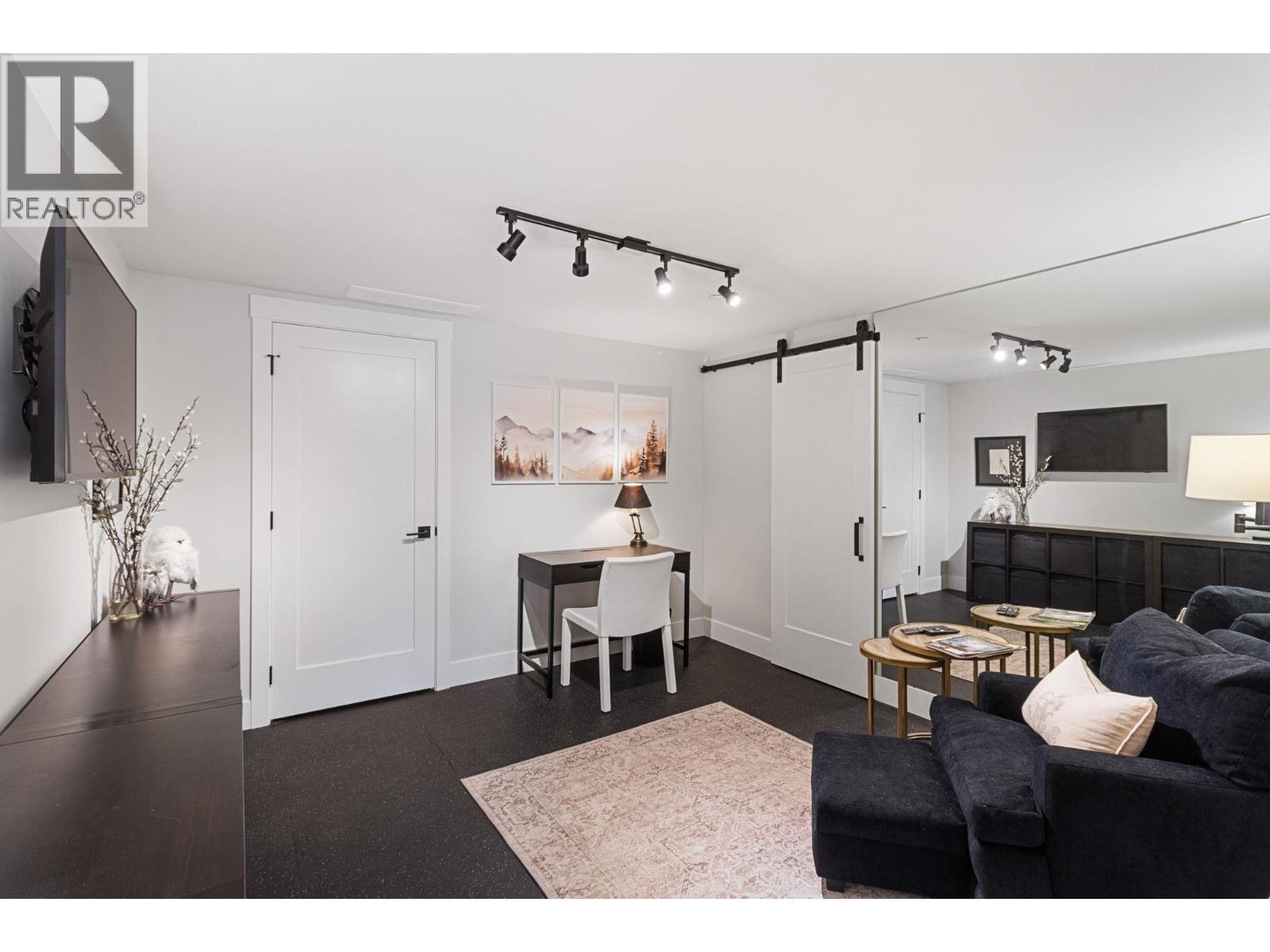 9776 Centrestone Crescent, Lake Country