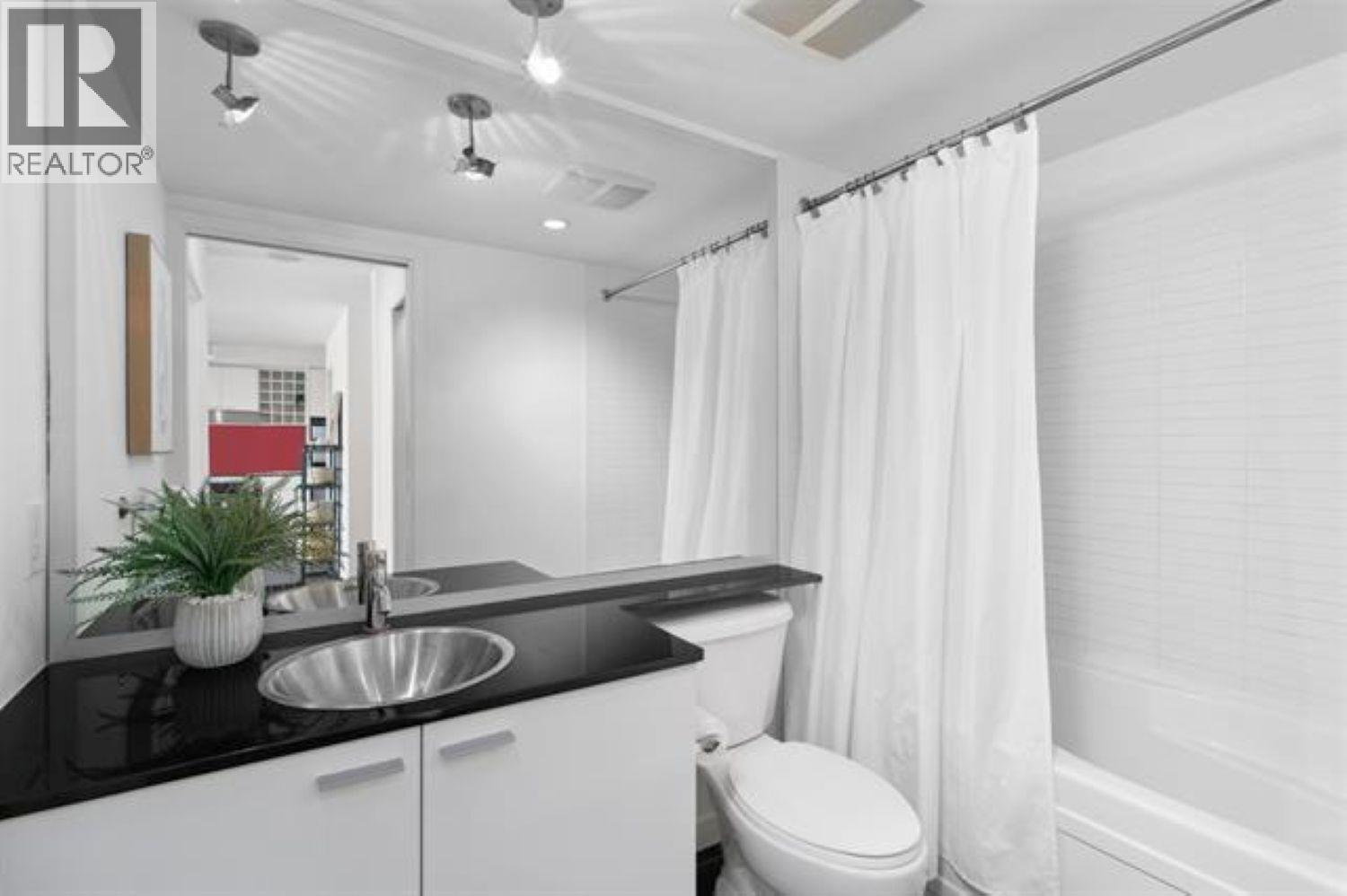 2602 111 W GEORGIA STREET, Vancouver