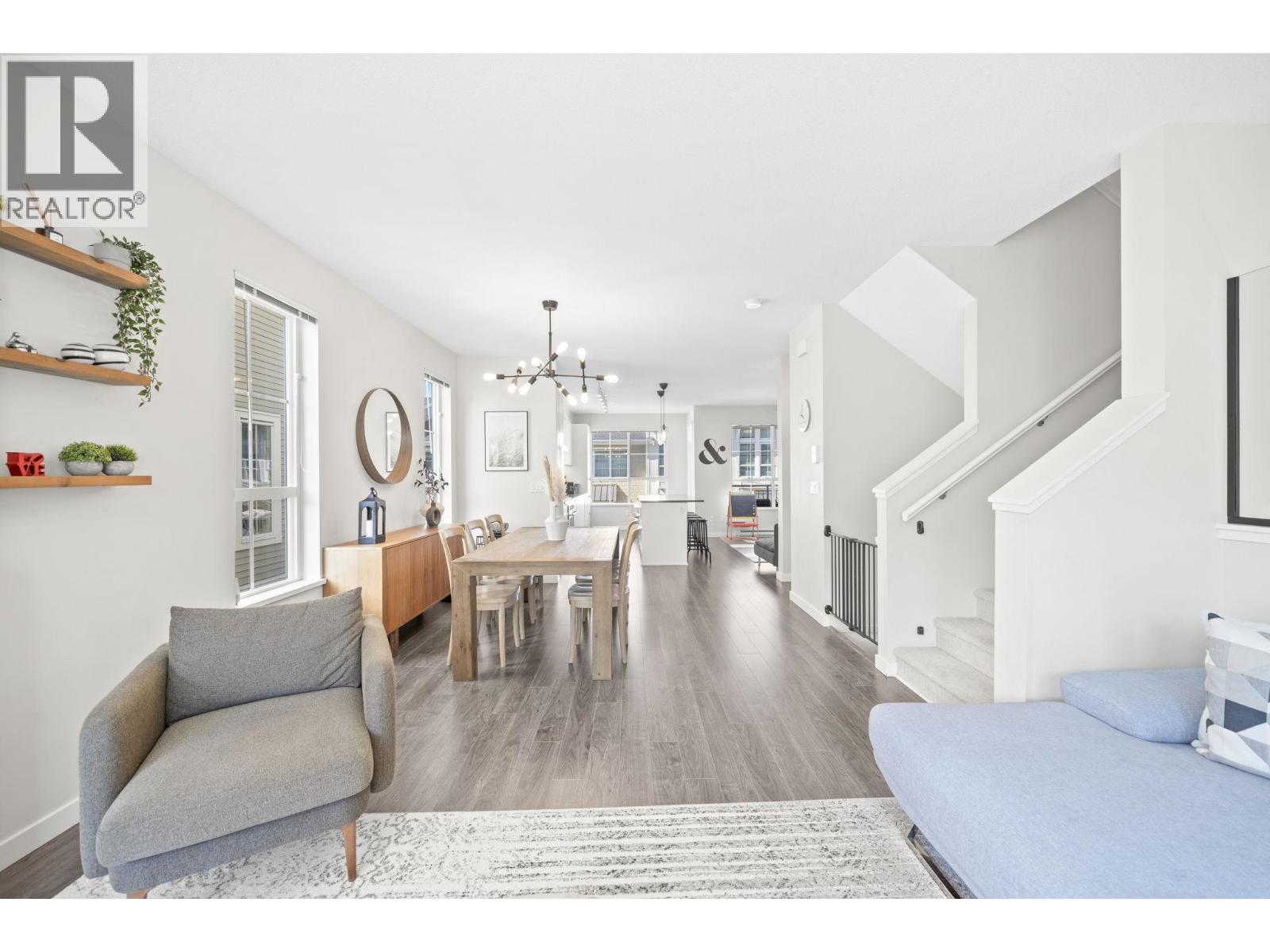 #67-5551 ADMIRAL Way, Delta