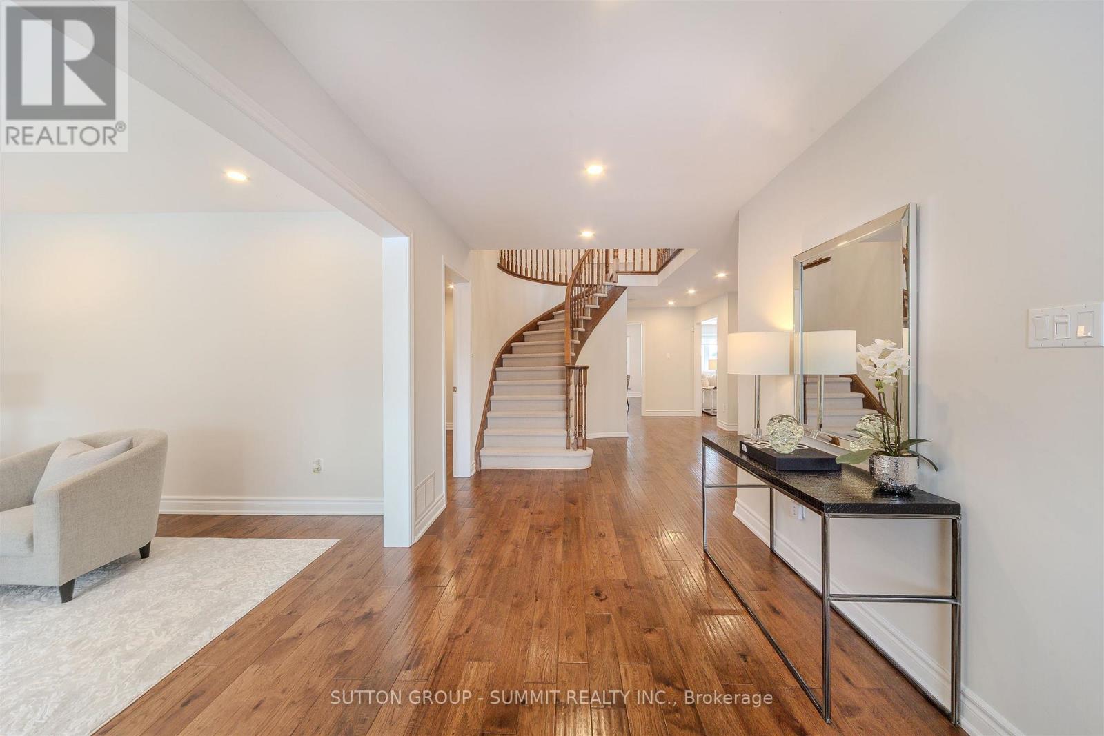 1104 AMBERCROFT LANE - 4