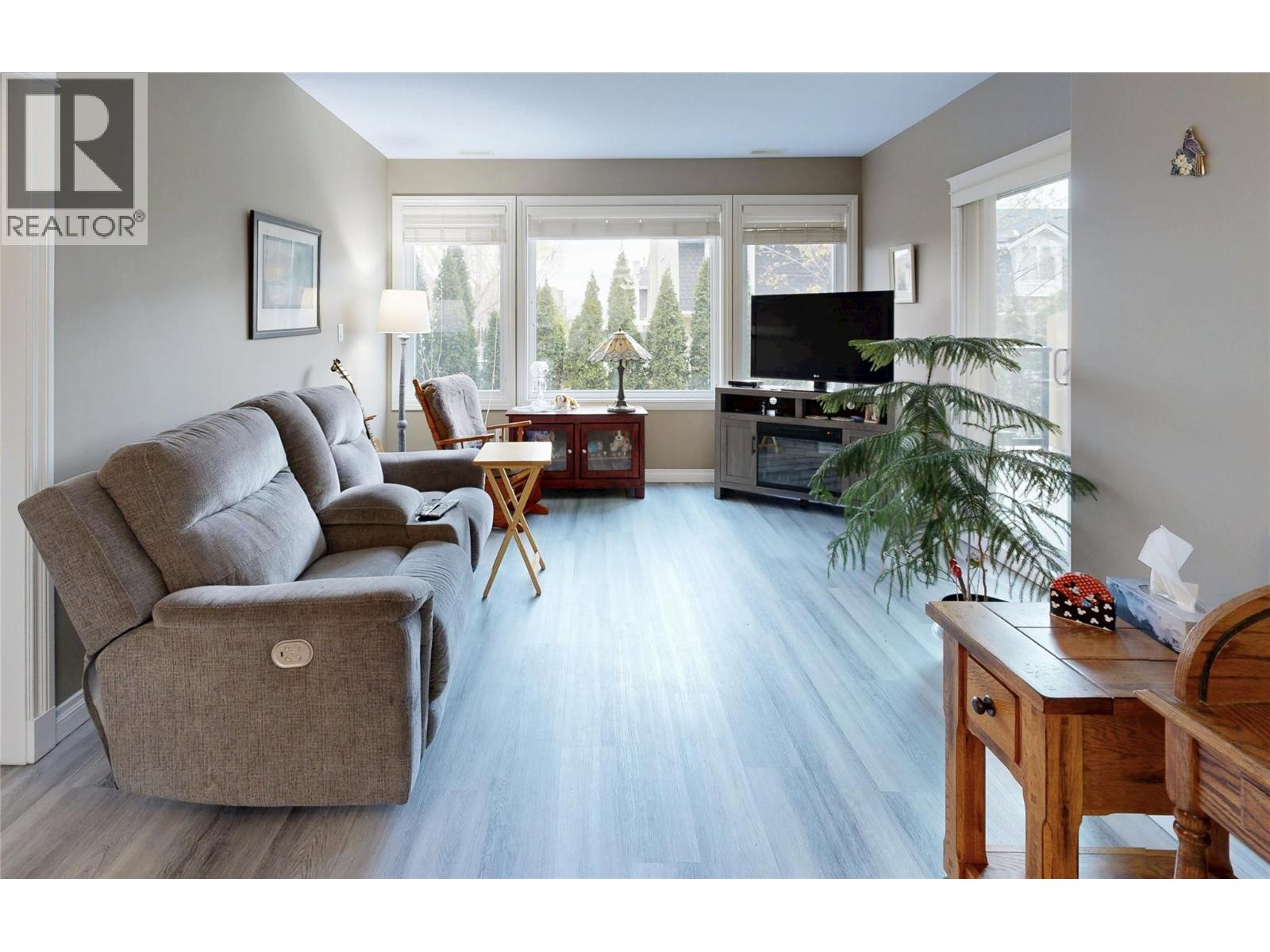 205 3311 Wilson Street, Penticton