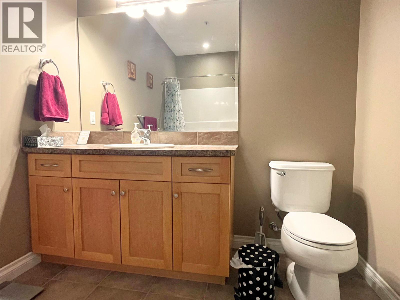 205 3311 Wilson Street, Penticton