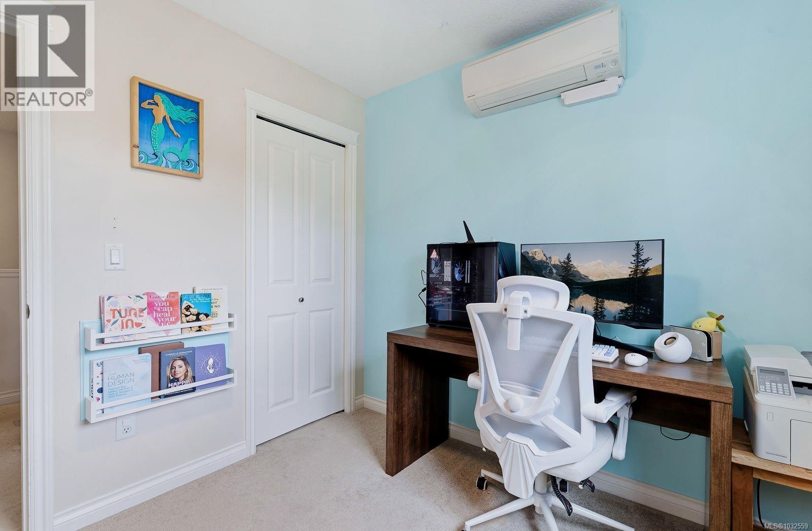 261 Applegreen Ave, Nanaimo