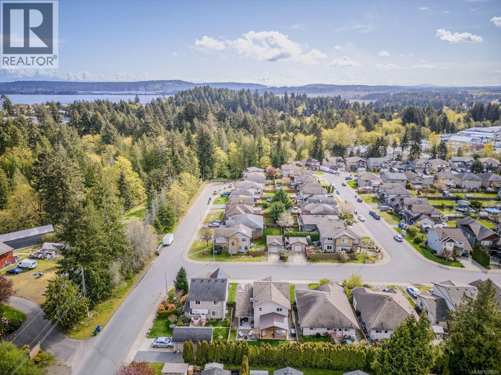 261 Applegreen Ave, Nanaimo