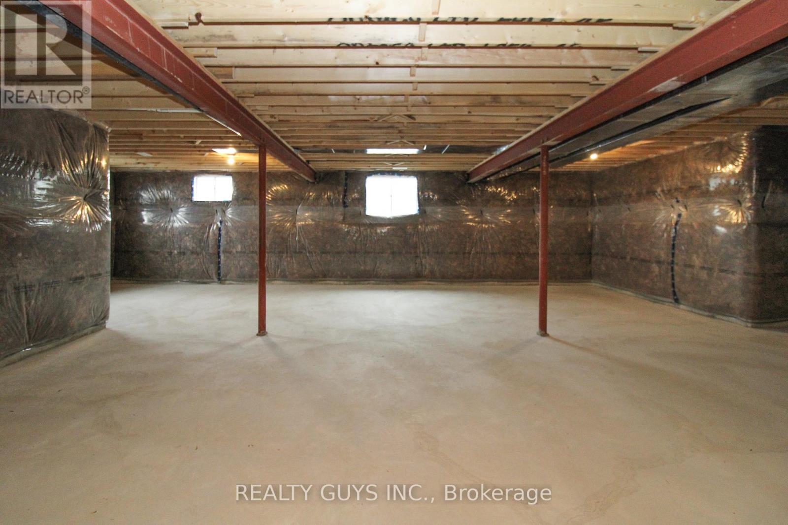 2418 GWENDOLYN COURT - 44