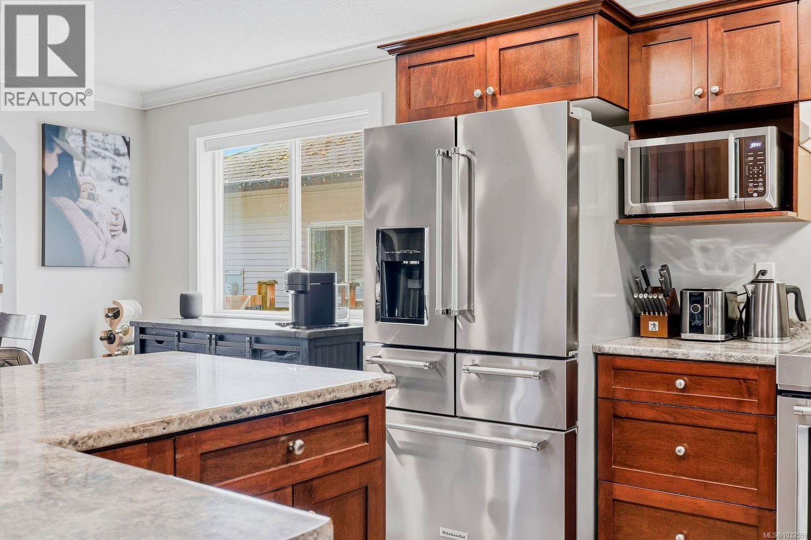 261 Applegreen Ave, Nanaimo