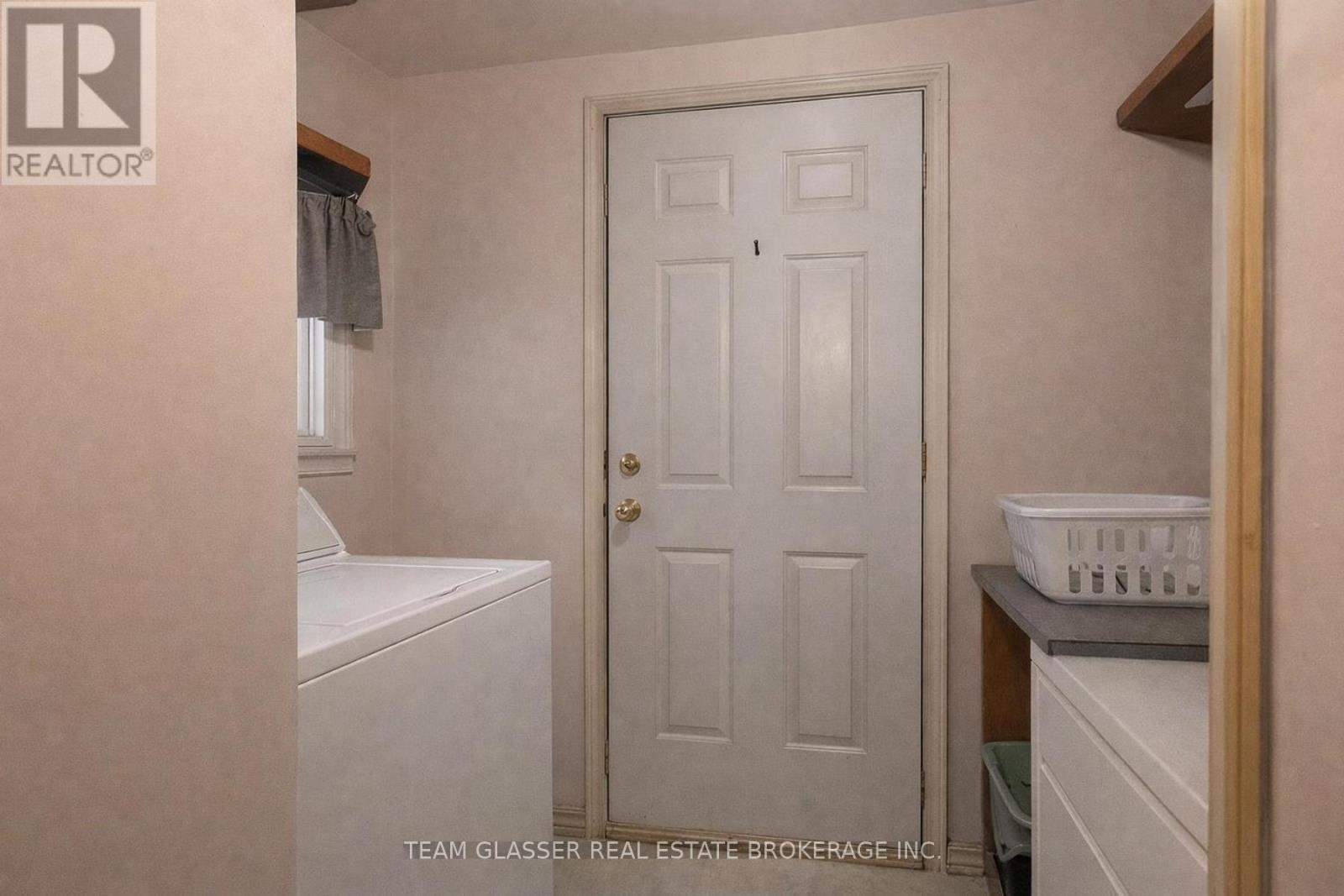 53216 NOVA SCOTIA LINE E Property Photo