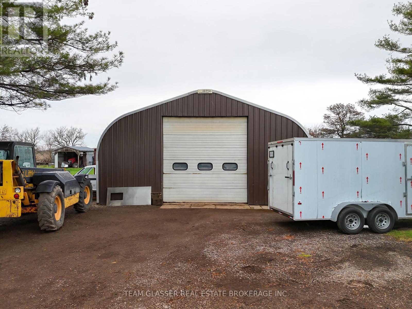 53216 NOVA SCOTIA LINE E Property Photo