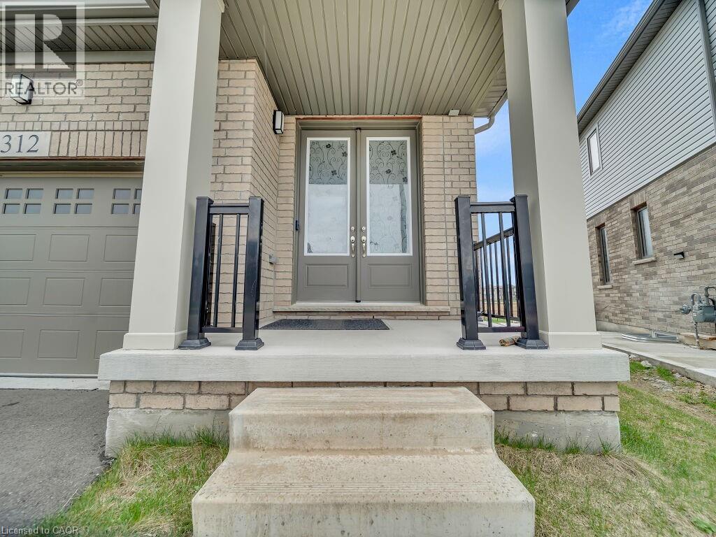 312 BISMARK Drive - 4