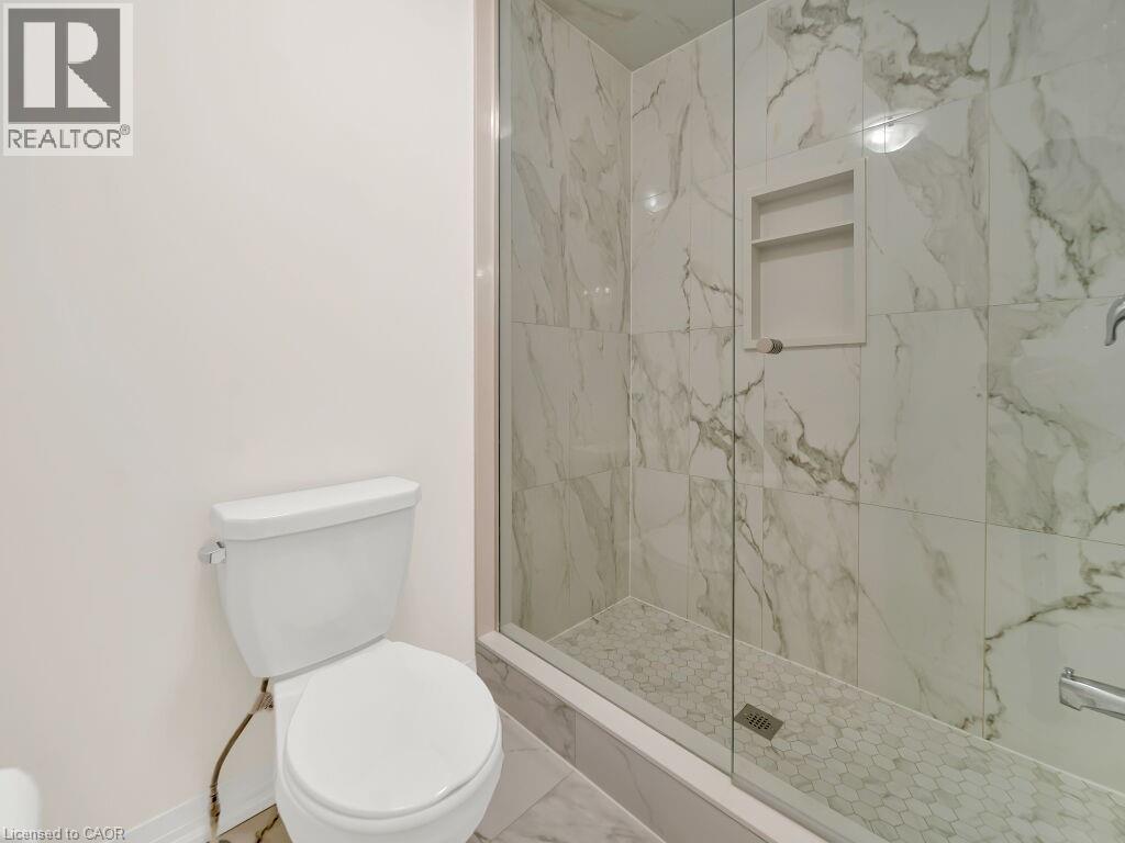312 BISMARK Drive - 35
