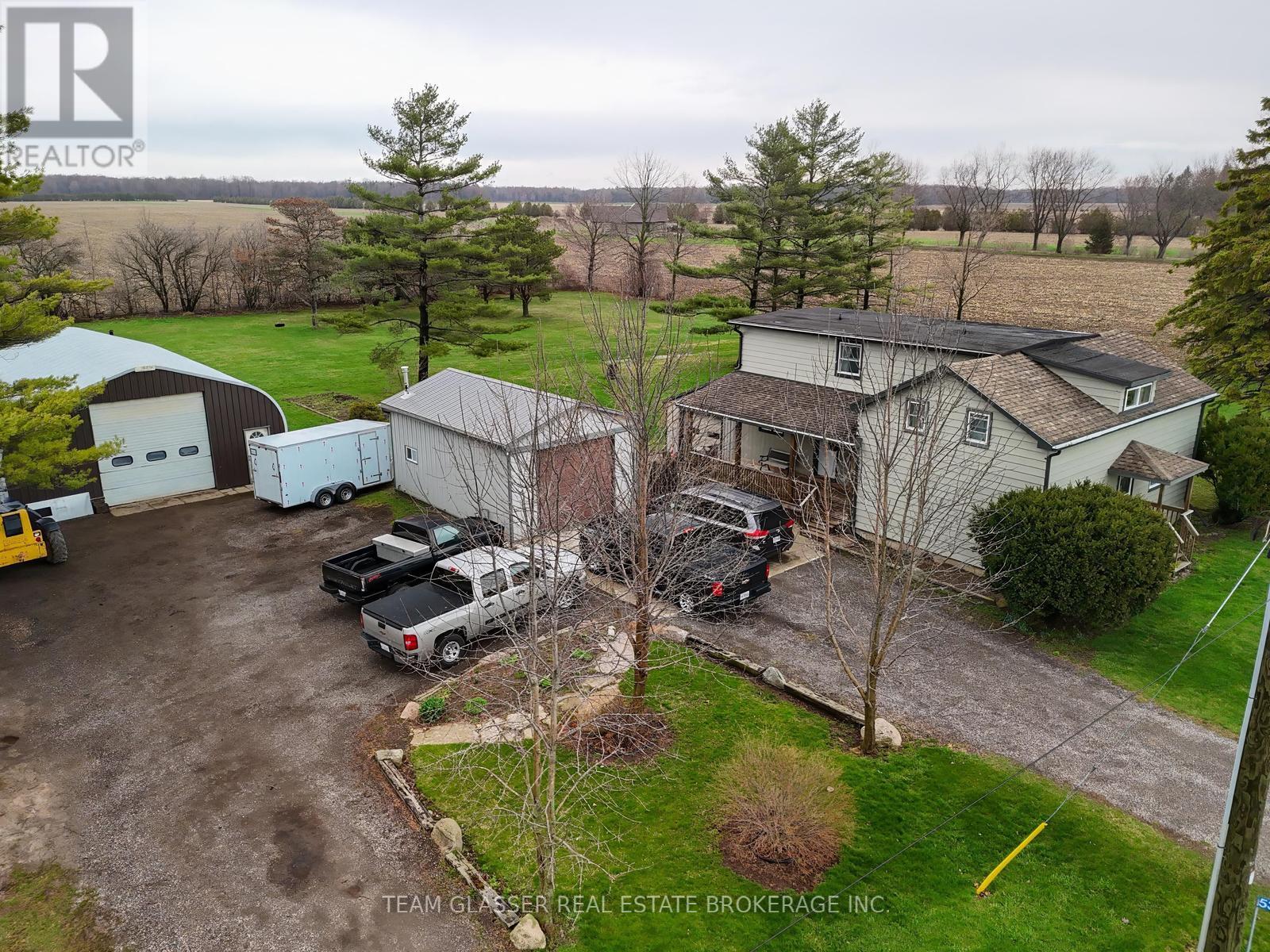 53216 NOVA SCOTIA LINE E Property Photo