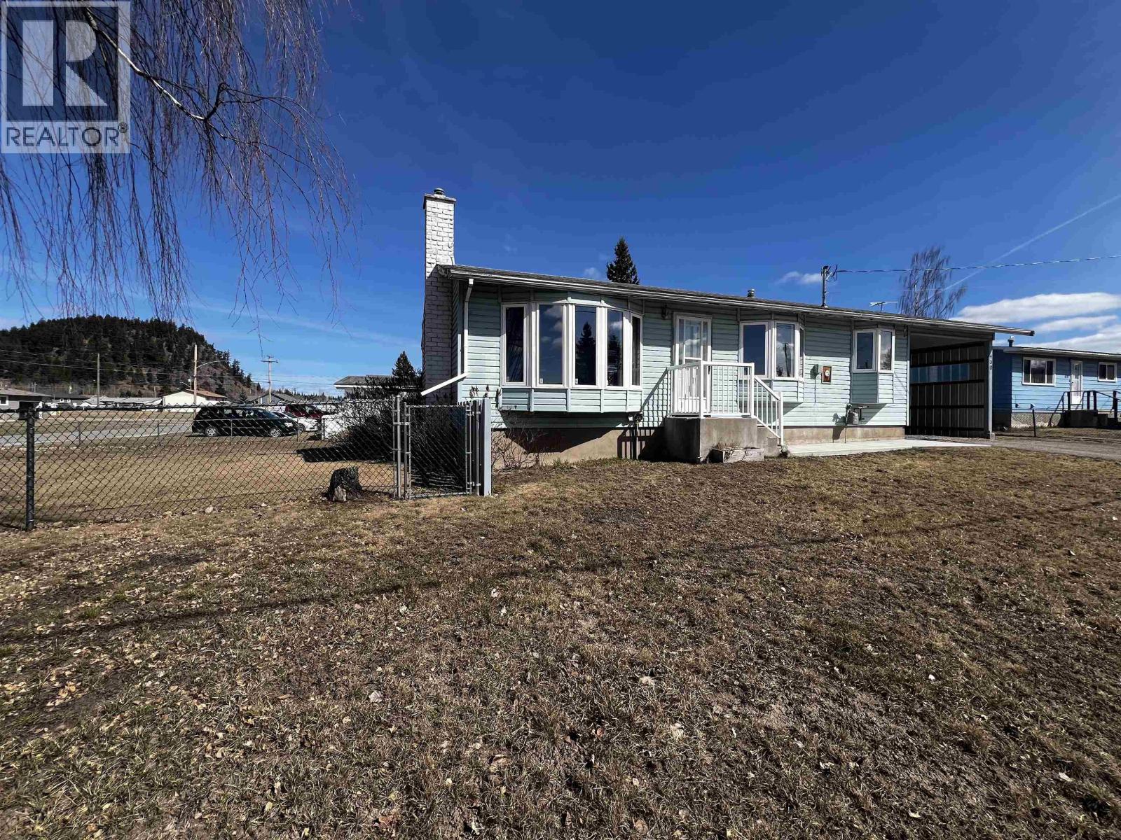 430 ENDAKO PLACE, Fraser Lake