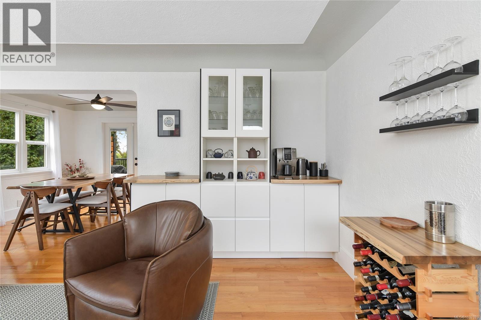  3528 Richmond Road, Saanich